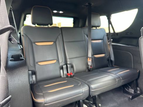 Used 2021 GMC Yukon XL AT4 w/ AT4 Premium Plus Package AWD/4WD image 37