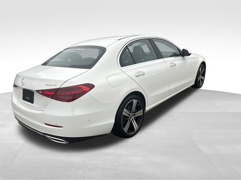Used 2025 Mercedes-Benz C 300 4MATIC Sedan image 5