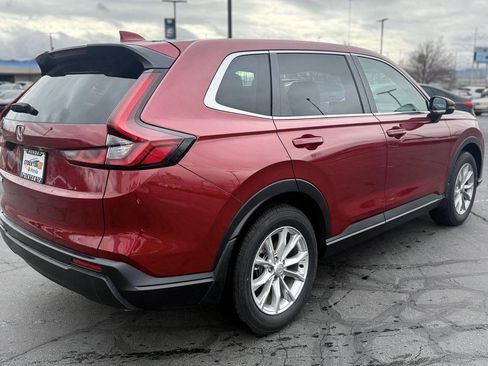 Certified 2025 Honda CR-V EX image 7