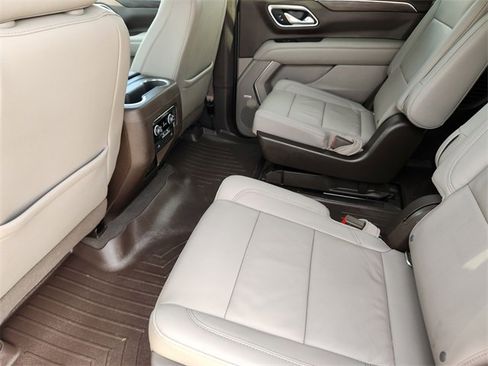 Used 2021 Chevrolet Tahoe LT image 30