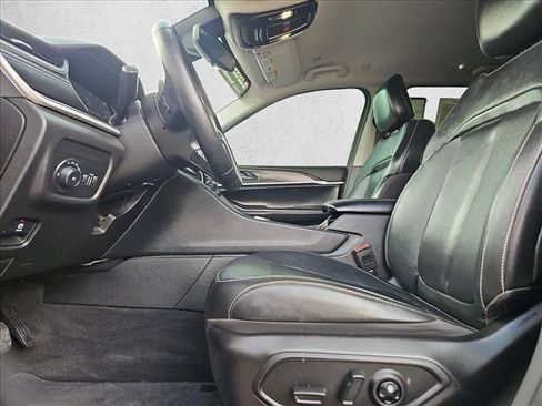 Used 2022 Jeep Grand Cherokee Limited AWD/4WD image 16