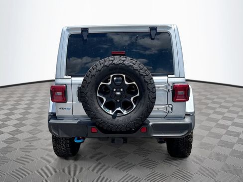 Used 2023 Jeep Wrangler Unlimited Rubicon 4xe w/ Cold Weather Group AWD/4WD image 7