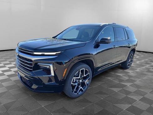 New 2026 Chevrolet Traverse High Country image 3