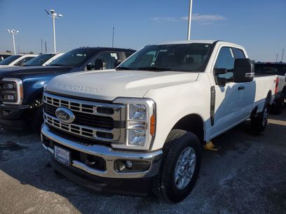 New 2025 Ford F250 XLT w/ 360-Degree Camera Package