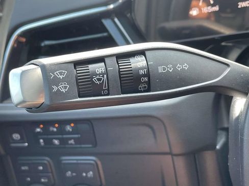 Used 2025 Chevrolet Tahoe LS AWD/4WD image 23