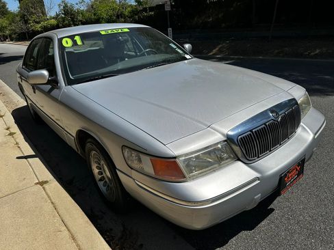 Used 2001 Mercury Grand Marquis LS RWD image 8