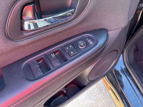 Used 2022 Honda HR-V Sport image 14