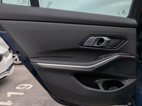 Used 2022 BMW 330i Sedan w/ Driving Assistance Package image 30