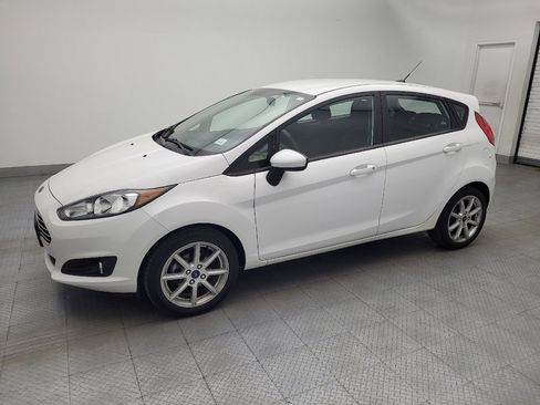 Used 2019 Ford Fiesta SE w/ Equipment Group 201A image 2