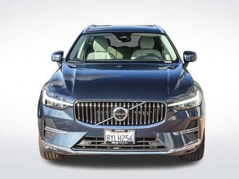 Used 2023 Volvo XC60 B5 Plus w/ Protection Package Premier image 2
