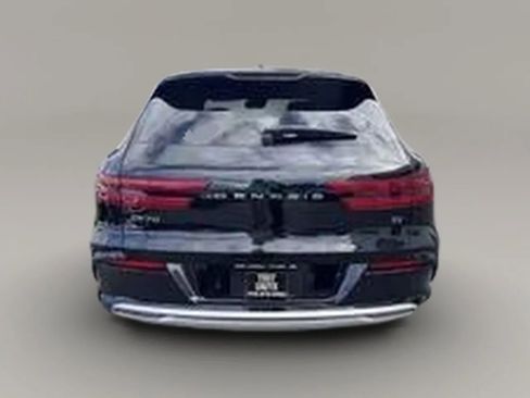 Used 2023 Genesis Electrified GV70 w/ Prestige Package AWD/4WD image 33