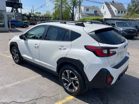 Certified 2024 Subaru Crosstrek 2.0i Premium AWD/4WD image 8