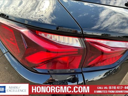 Used 2019 Chevrolet Blazer RS AWD/4WD image 23