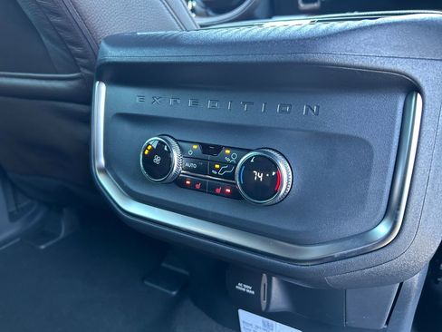 New 2025 Ford Expedition Max King Ranch image 37