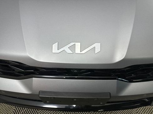 Used 2025 Kia K5 GT w/ GT1 Package image 9