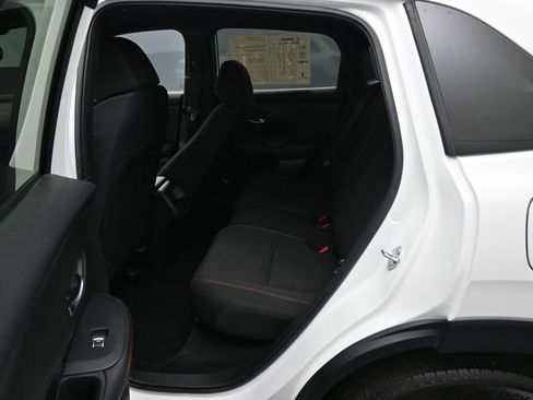 Used 2024 Honda HR-V Sport image 27