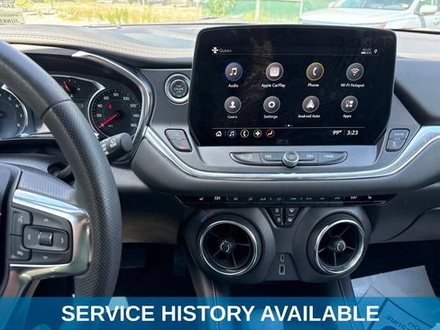 Used 2025 Chevrolet Blazer LT AWD/4WD image 6