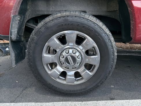 Used 2023 Ford F250 Lariat w/ Tow Technology Package image 16