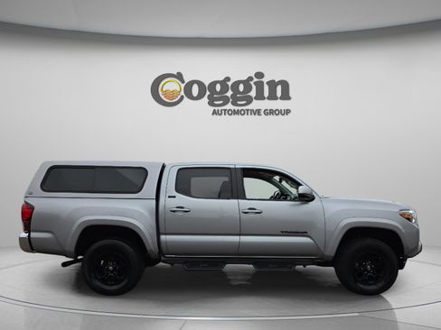 Used 2021 Toyota Tacoma SR5 image 7