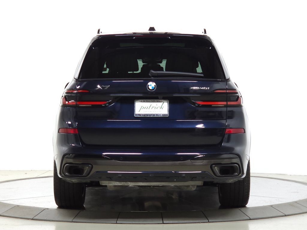 Used 2026 BMW X7 xDrive40i AWD/4WD image 6
