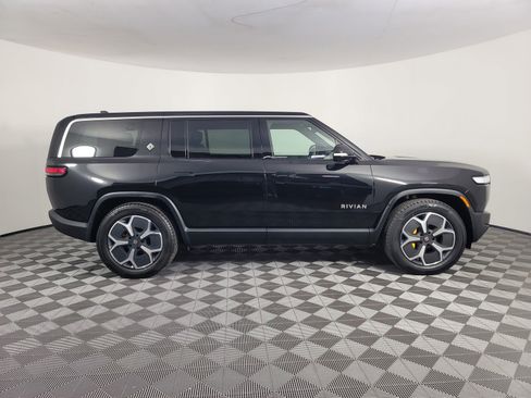 Used 2024 Rivian R1S Adventure AWD/4WD image 6