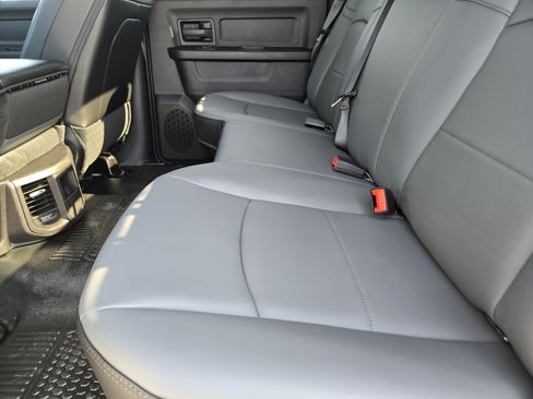 New 2026 RAM 2500 Tradesman w/ Chrome Appearance Group AWD/4WD image 19