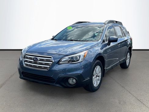 Used 2016 Subaru Outback 2.5i Premium image 3