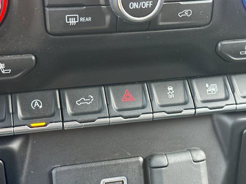 Used 2019 Chevrolet Silverado 1500 LT w/ All-Star Edition image 30