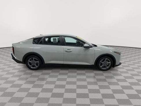 Used 2025 Kia K4 FWD image 12