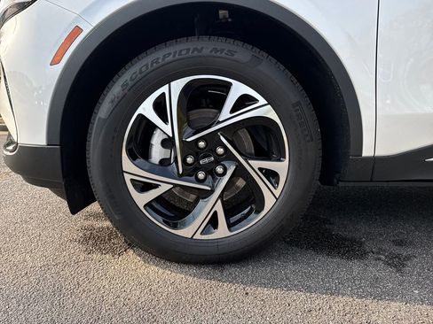 New 2026 Lincoln Nautilus Premier w/ Equipment Group 102A image 13