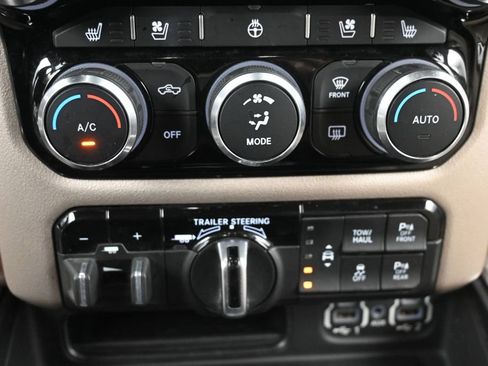 Used 2021 RAM 1500 Laramie w/ Trailer Tow Group AWD/4WD image 20