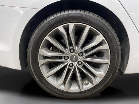 Used 2017 Genesis G80 3.8 image 22