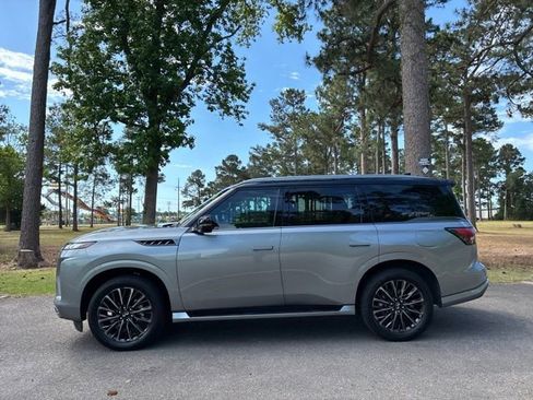 Used 2025 INFINITI QX80 Autograph AWD/4WD image 6