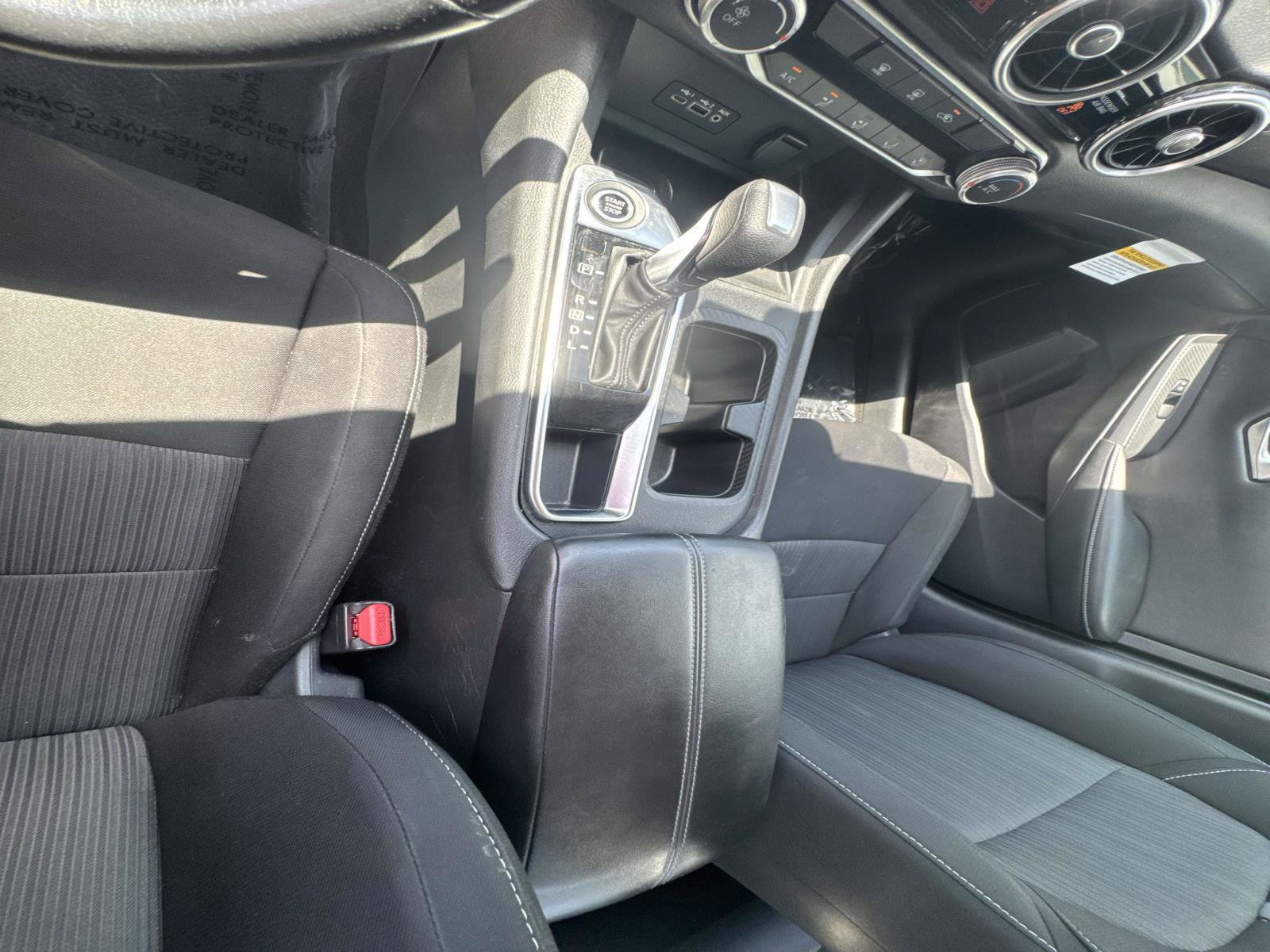 Used 2022 Nissan Sentra SV FWD image 24