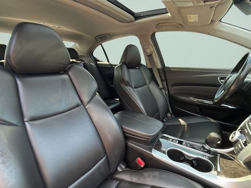 Used 2020 Acura TLX FWD image 31