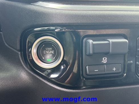 Used 2025 Chevrolet Silverado 1500 RST w/ RST All Star Premium Package AWD/4WD image 9