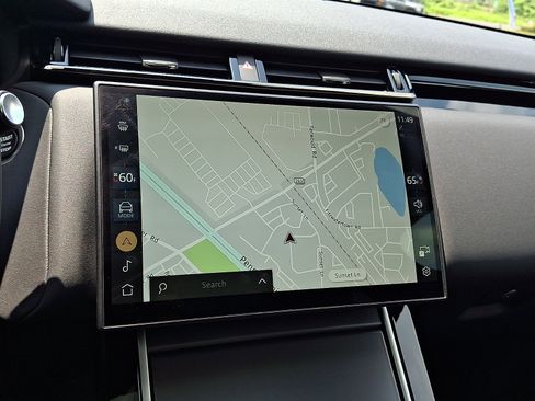 Used 2026 Land Rover Range Rover Velar S AWD/4WD image 16