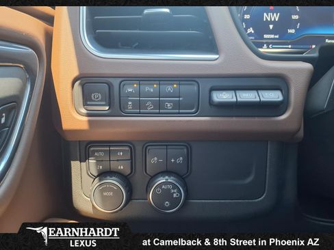 Used 2023 Chevrolet Tahoe High Country AWD/4WD image 27
