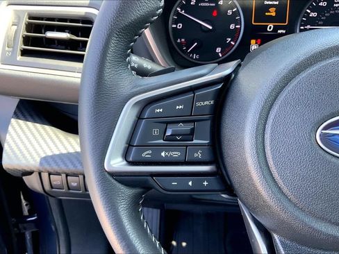Used 2023 Subaru Ascent Premium w/ Convenience Package AWD/4WD image 11