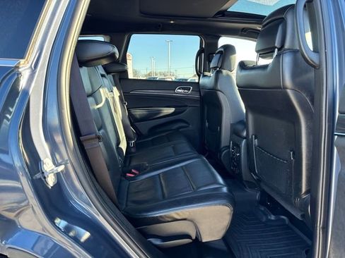 Used 2019 Jeep Grand Cherokee Limited w/ Luxury Group II image 14