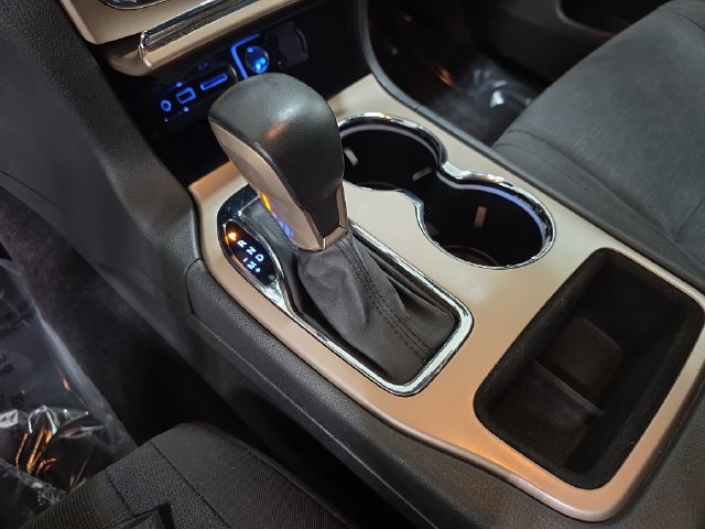 Used 2016 Jeep Grand Cherokee Laredo w/ Quick Order Package 23E AWD/4WD image 25