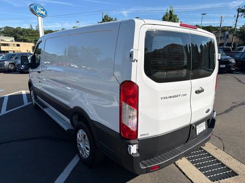 Used 2025 Ford Transit 250 Low Roof w/ Exterior Upgrade Package RWD image 5