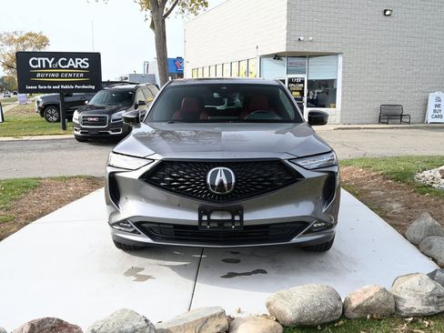 Used 2023 Acura MDX A-Spec image 2