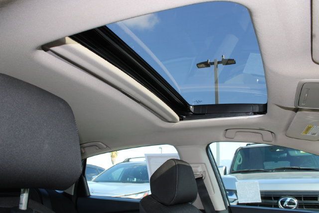 Used 2024 Honda Accord EX image 6