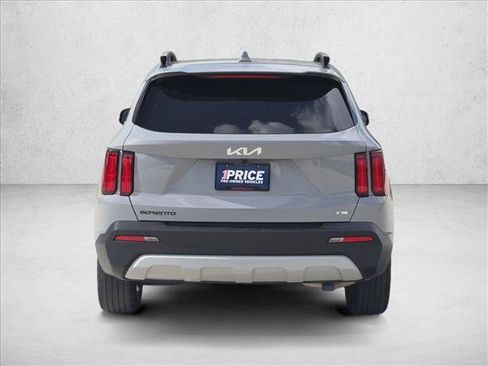 Used 2023 Kia Sorento SX Prestige AWD/4WD image 7