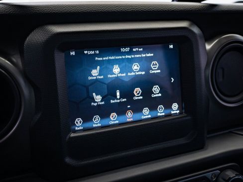 Used 2022 Jeep Wrangler Willys image 27