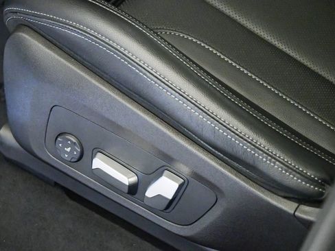 Certified 2023 BMW X3 sDrive30i w/ M Sport Package image 25