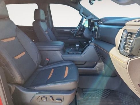 Used 2025 GMC Sierra 1500 AT4 w/ AT4 Premium Package image 15