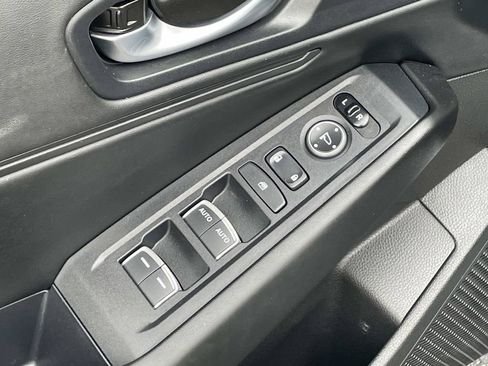 Used 2025 Honda Accord SE image 19