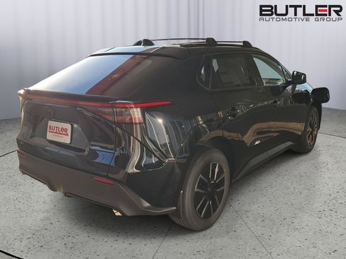 New 2026 Toyota bZ FWD image 6